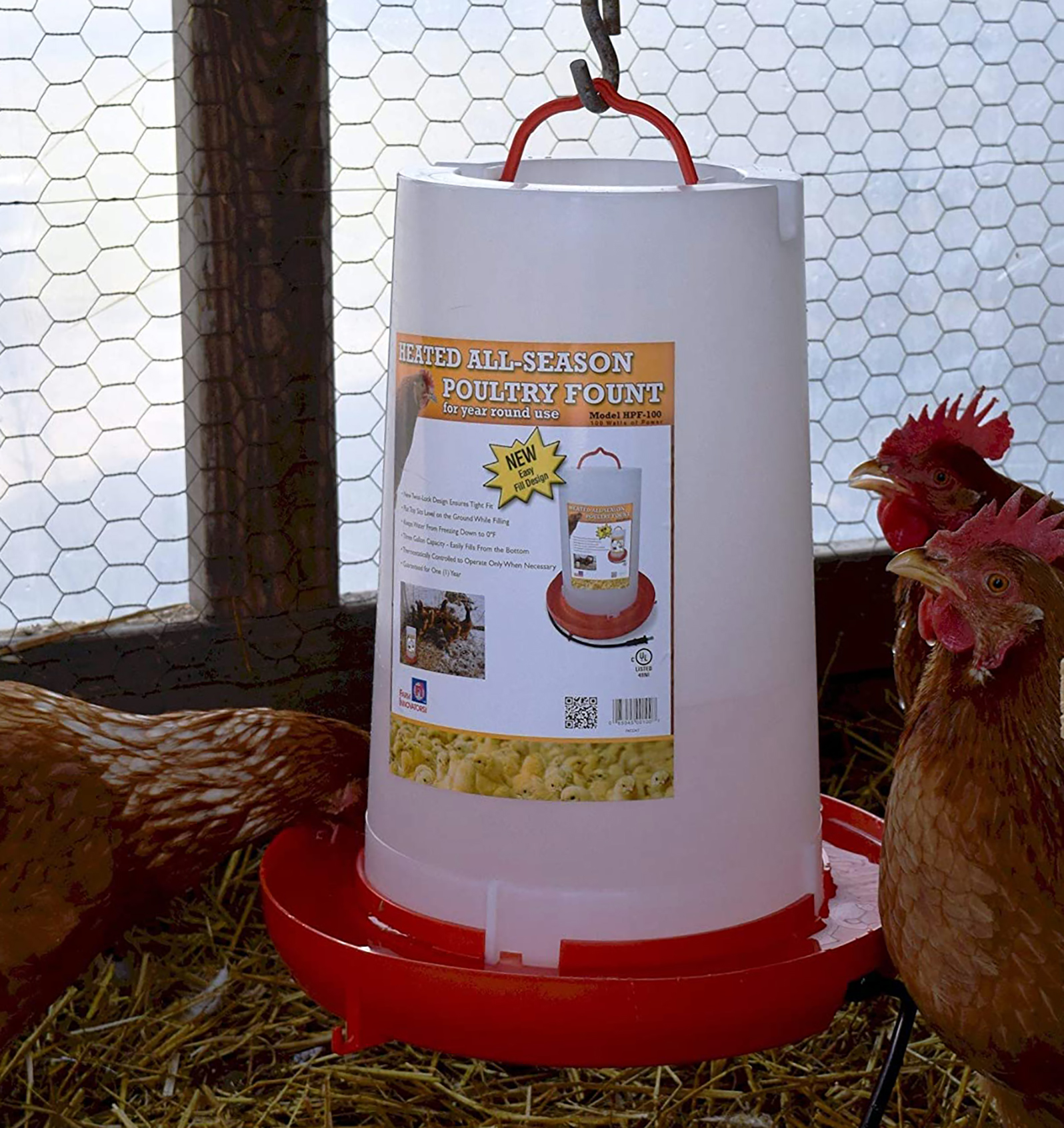 2 Gal Farm Innovators HB-60P Heated Poultry Drinker with Drip-Free Side Mount Nipples Clear